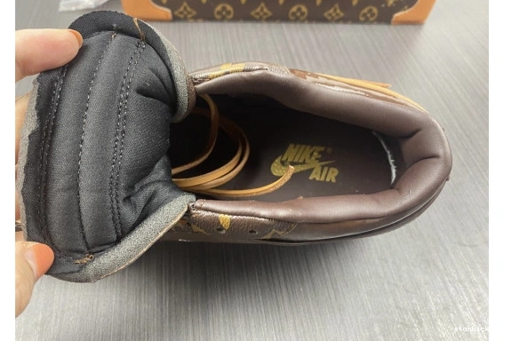 JORDAN AIR Low 1 CASE) -LouiV Top (WITH O-W WHITE-LouiV 0412